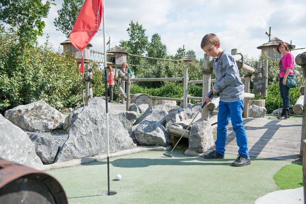 Sunparks Oostduinkerke - Plopsaland Hotel Ngoại thất bức ảnh