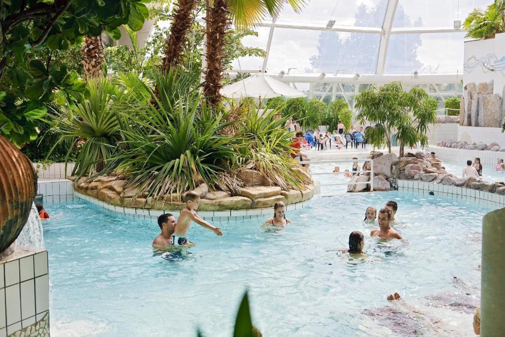 Sunparks Oostduinkerke - Plopsaland Hotel Ngoại thất bức ảnh